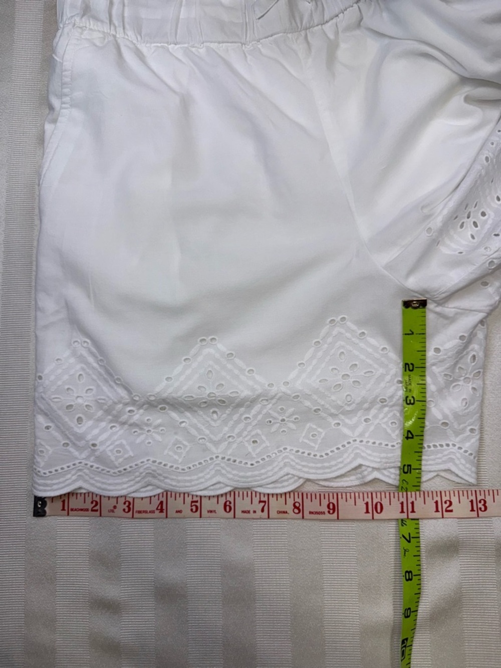 Talbots Small White Eyelet Scalloped Hem Drawstring Shorts Lined Pockets - Picture 8 of 13